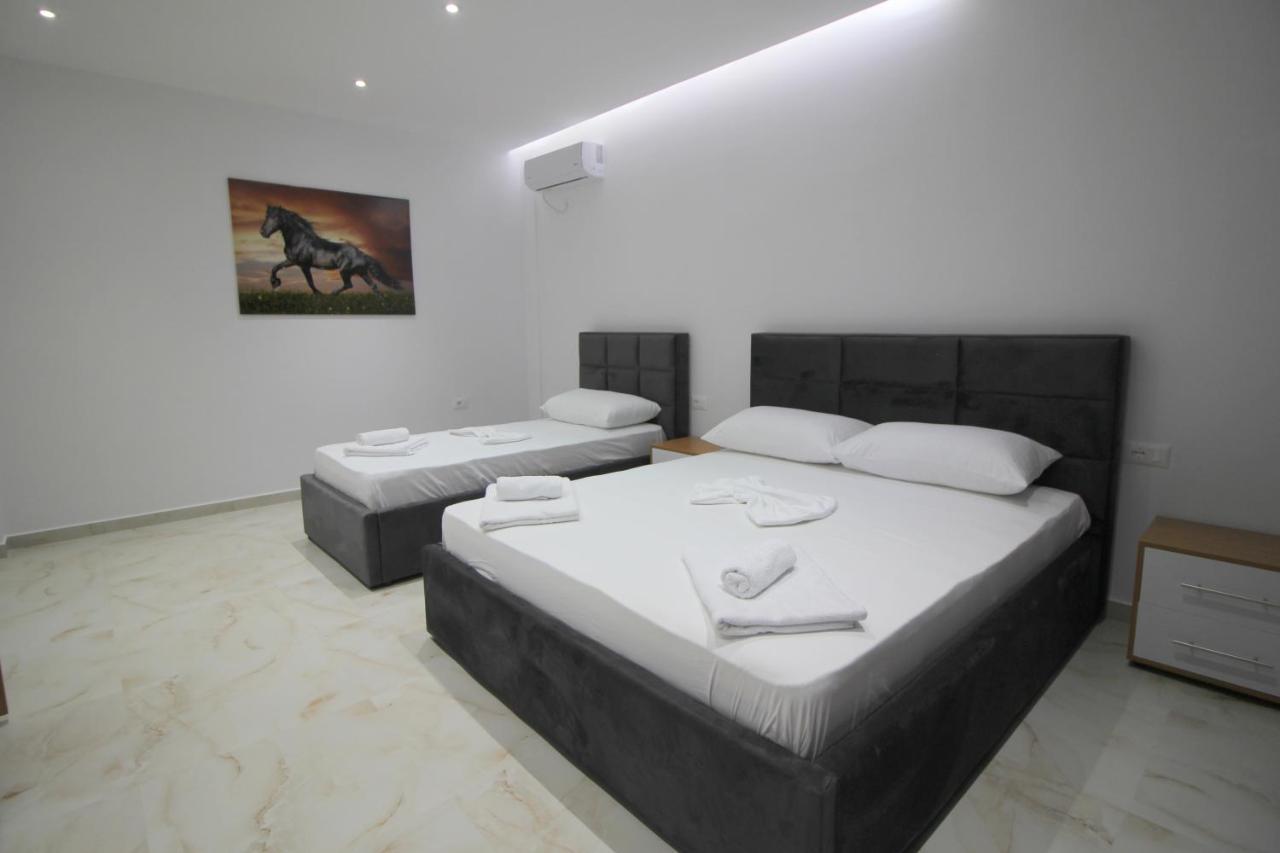 Moonshine Hotel Ksamil Exteriér fotografie
