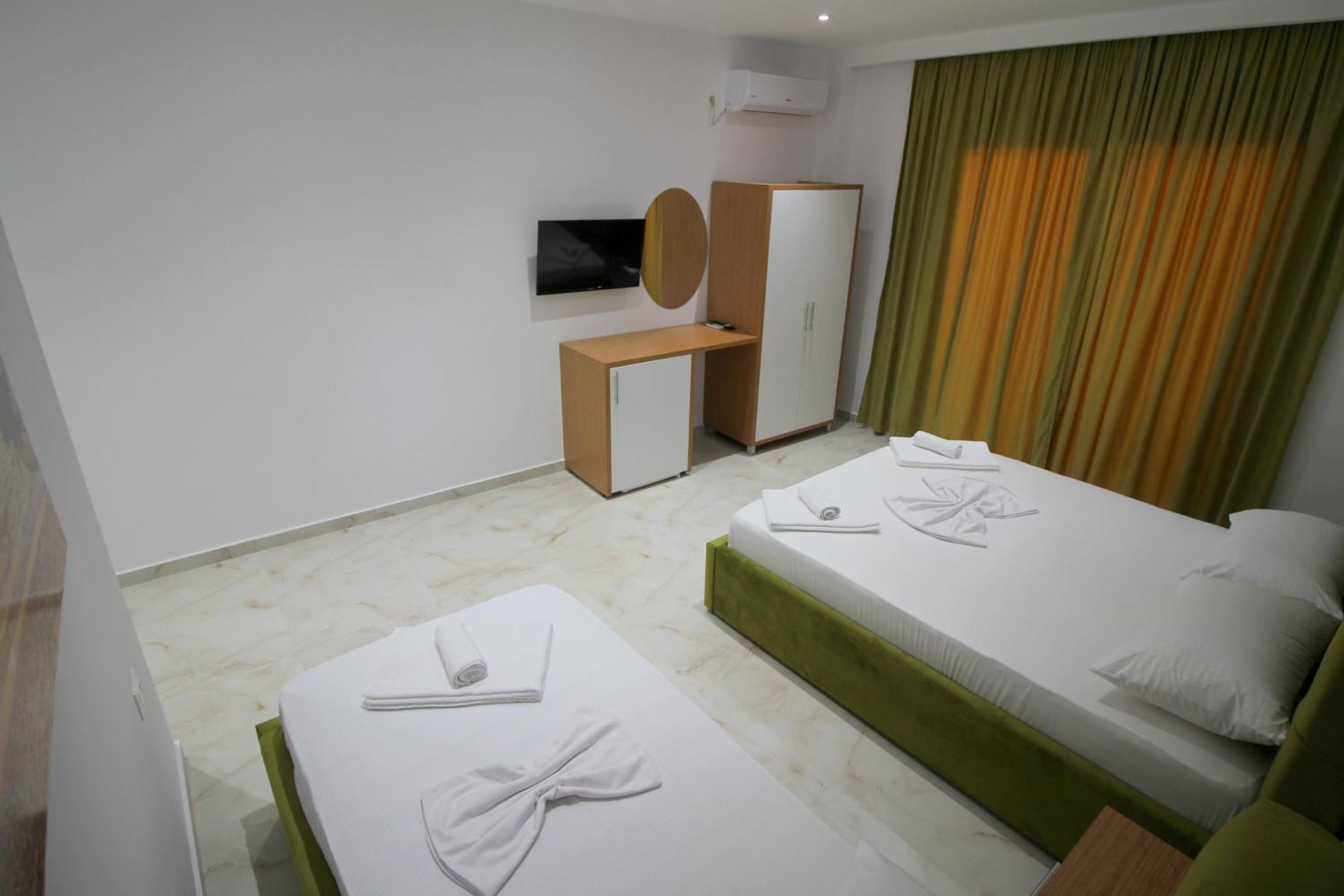 Moonshine Hotel Ksamil Exteriér fotografie