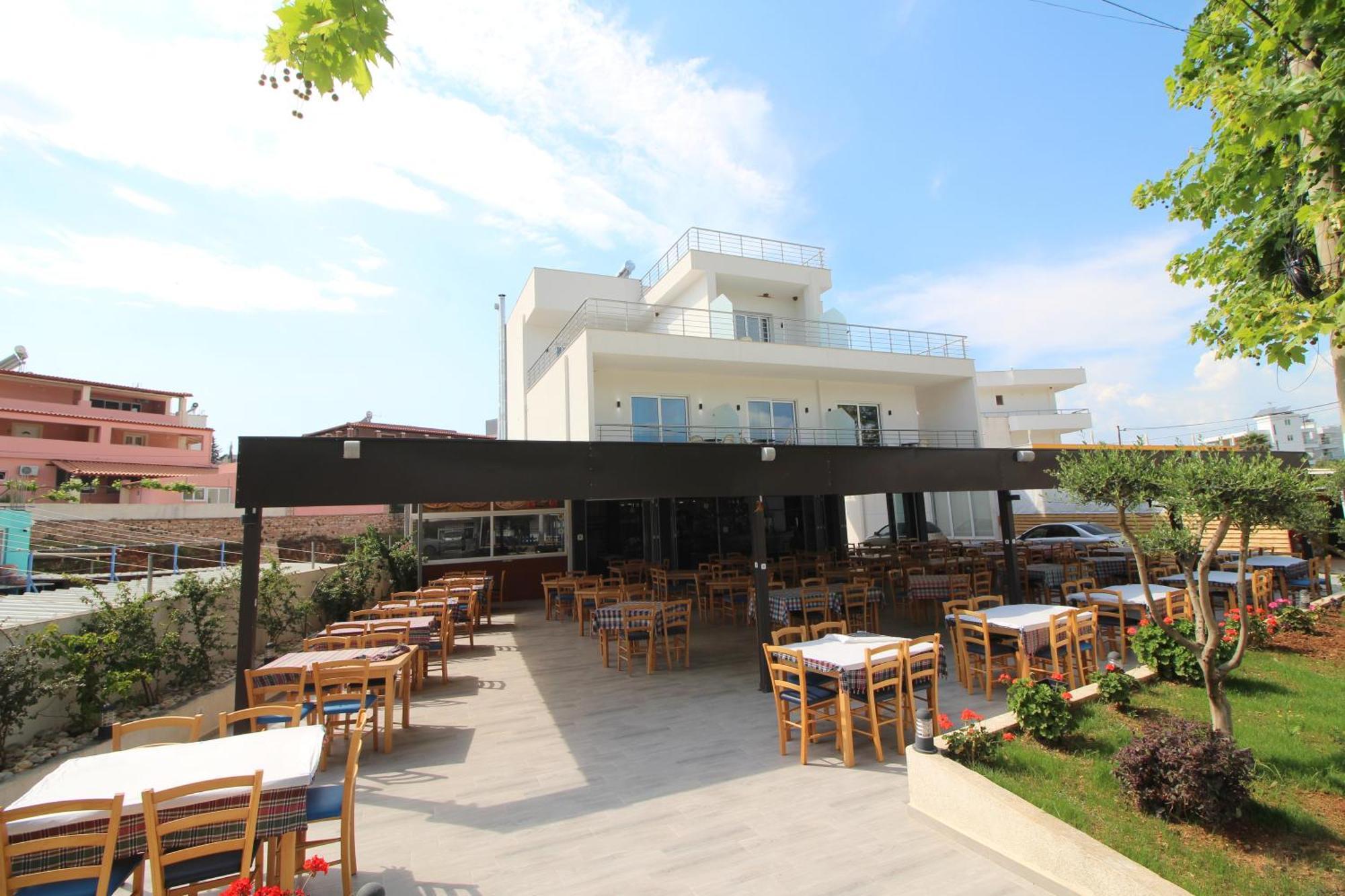 Moonshine Hotel Ksamil Exteriér fotografie